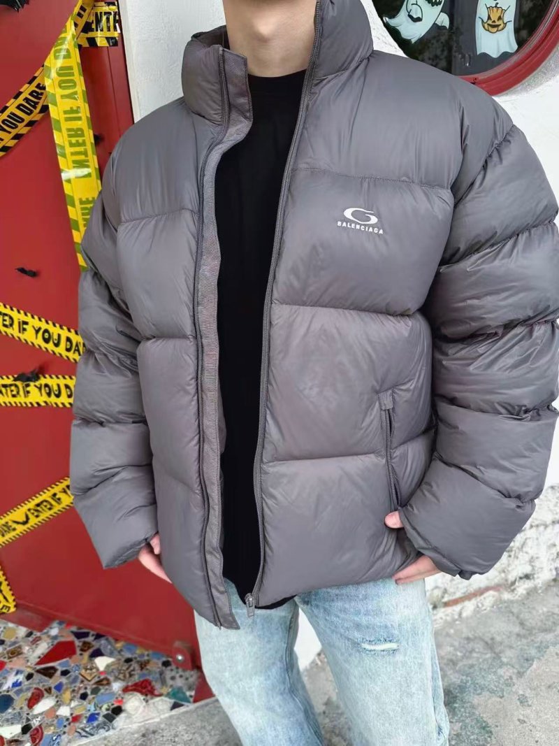 Oakley Grey Puffer Jacket UA Replica view