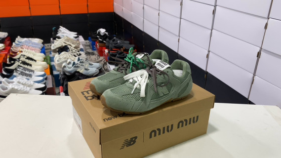 New Balance 530 Miu Miu Collaboration Sage Green UA Sneaker