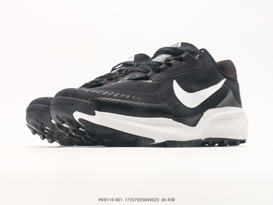 Nike ACG Zegama Trail Black White Running Shoe view