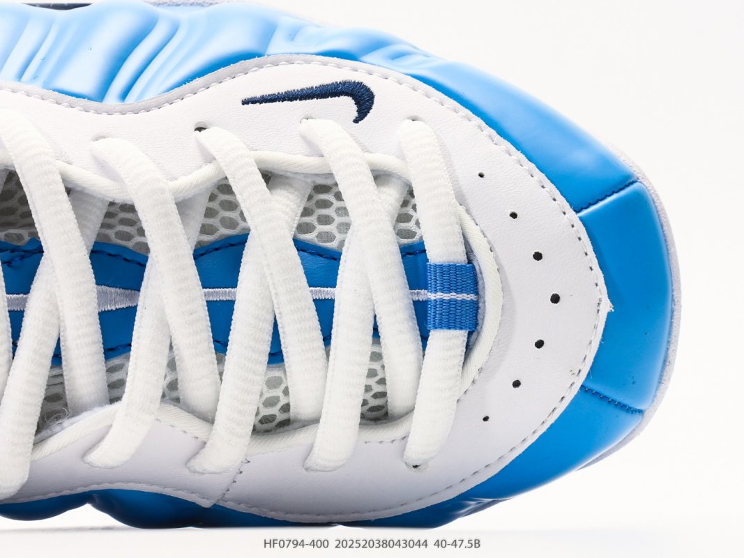 Nike Air Foamposite One Blue White Basketball Shoe view