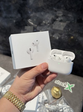 Apple AirPods Pro 3 Green X Edition 1:1 UA Replica