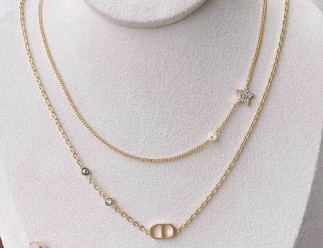 Dior CD Letter Double Layer Five Star Crystal Lock Collarbone Chain view