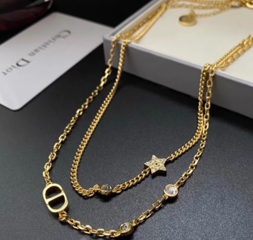 Dior CD Letter Double Layer Five Star Crystal Lock Collarbone Chain view