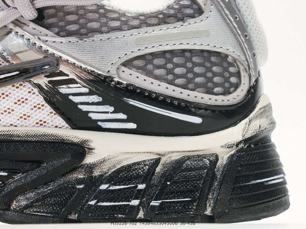 Nike V2K Run White Black Chunky Sneaker Replica view