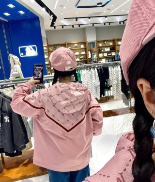 Nike Windrunner Pink Jacket UA Replica view 6