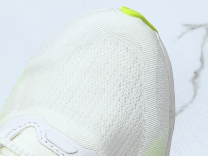 Nike Pegasus Plus 2 White Neon Yellow Black Running Shoe view 9