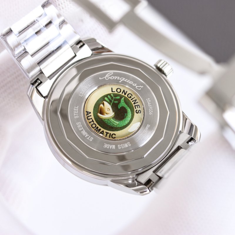 Longines Conquest Classic 1959 Replica Watch Silver Gold Dial view