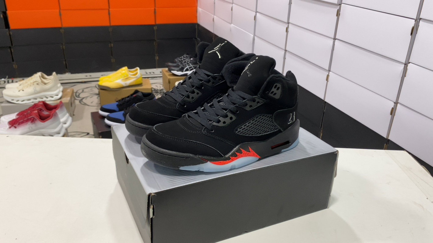 Air Jordan 5 Halloween Black Red Retro Basketball Shoe