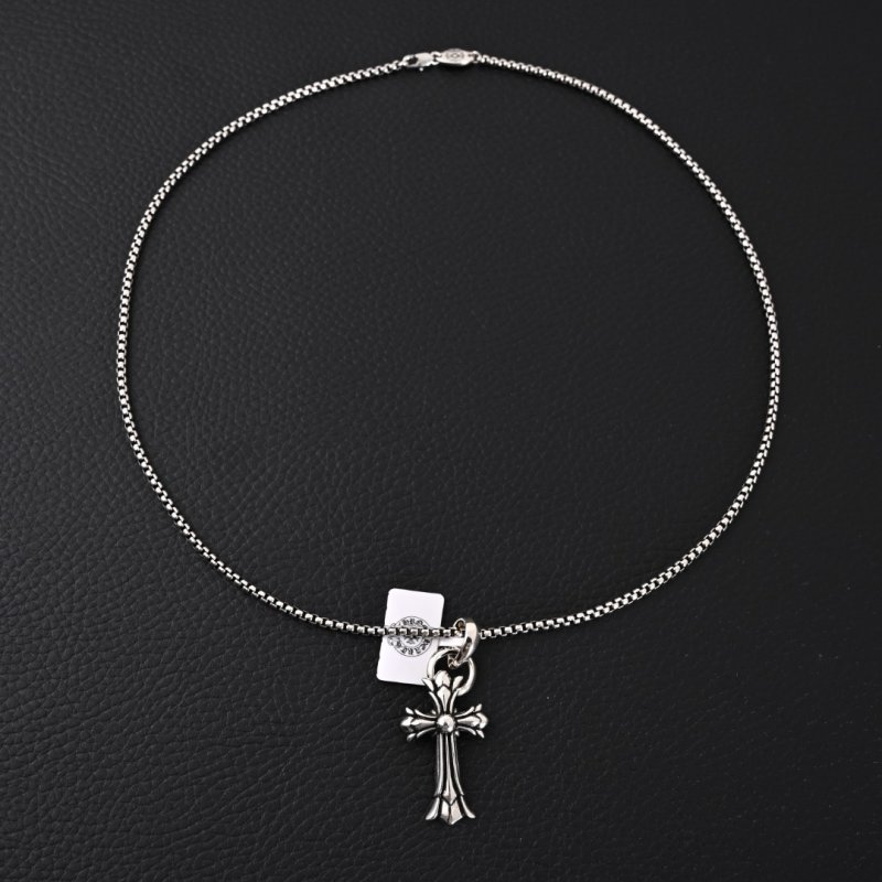 Chrome Hearts Classic Cross Pendant Necklace Silver