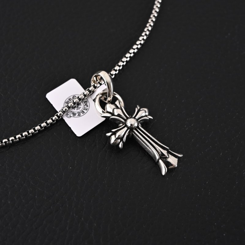 Chrome Hearts Classic Cross Pendant Necklace Silver view