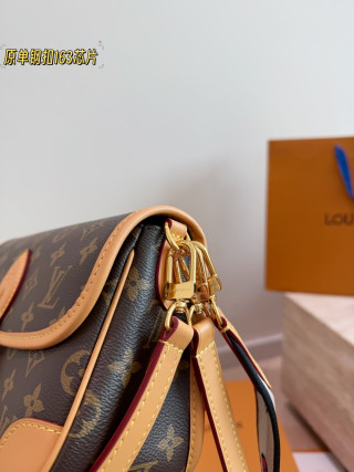 Louis Vuitton Speedy 20 Monogram Canvas Shoulder Bag UA Rep view 5