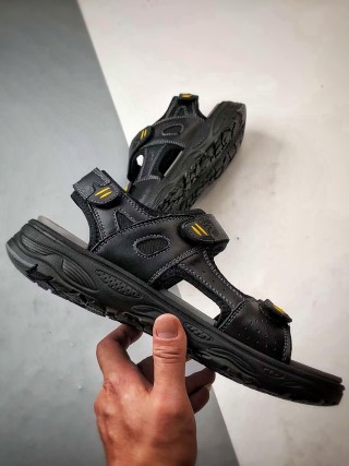 ECCO Offroad Men's Leather Sport Sandal Grey Black view 4