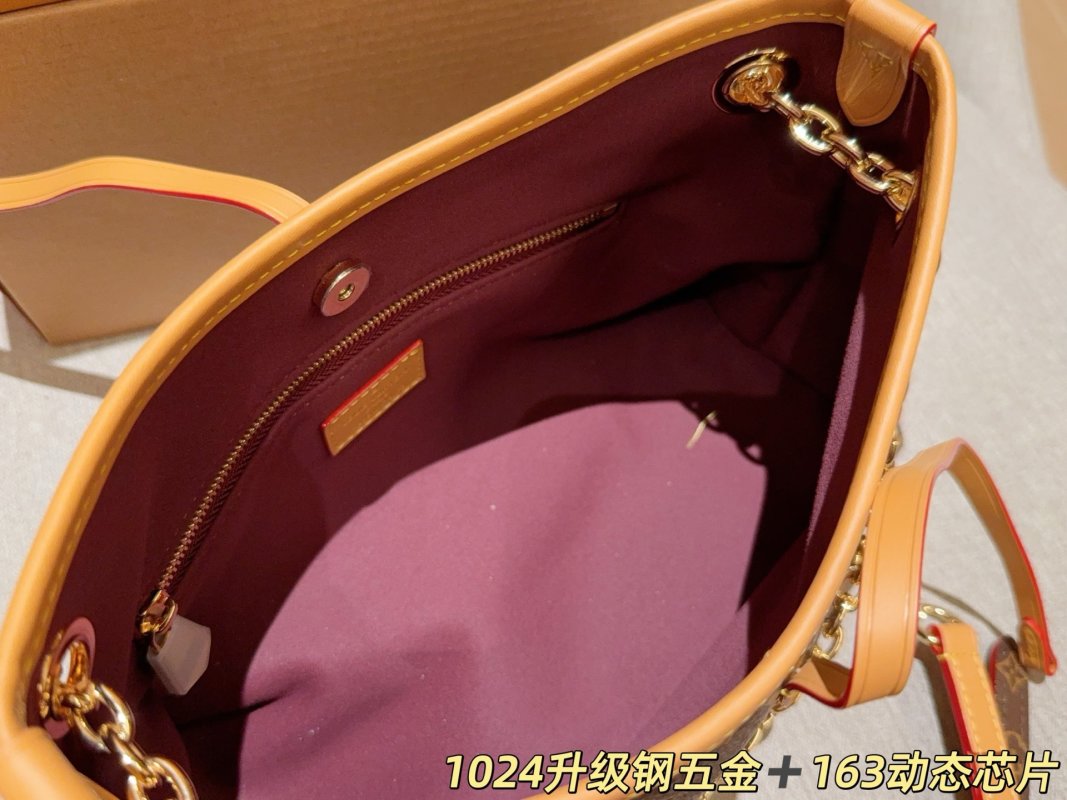 Louis Vuitton Carryall BB Monogram Canvas Chain Shoulder Bag view
