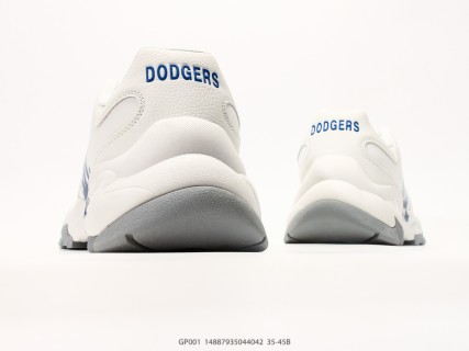 MLB Chunky Liner New York Yankees White Grey Chunky Dad Sneaker view 6