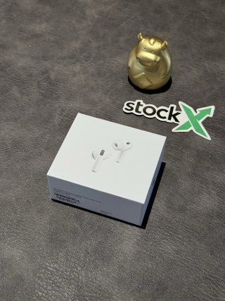 Apple AirPods Pro 3 Gen 8 Replica - White