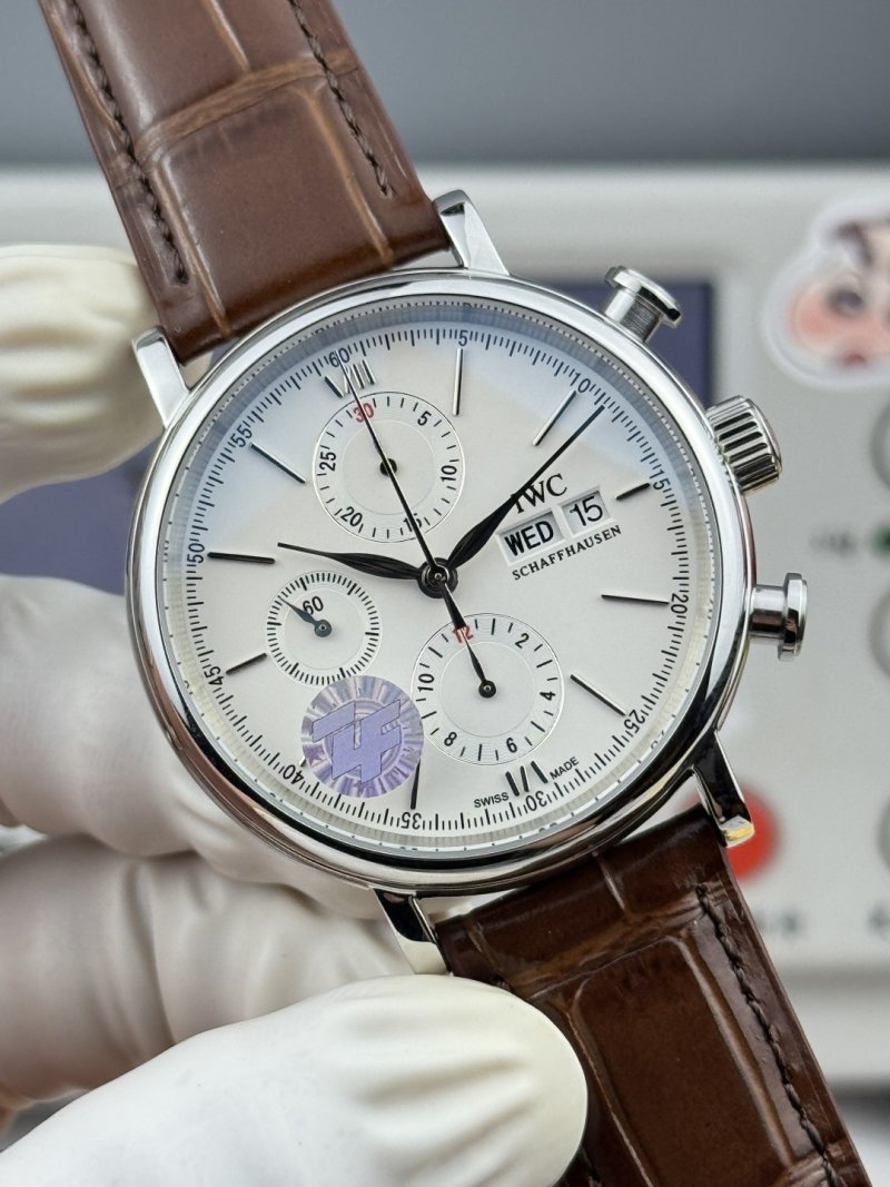 Breitling Navitimer Chronograph Brown Leather Rep Watch view