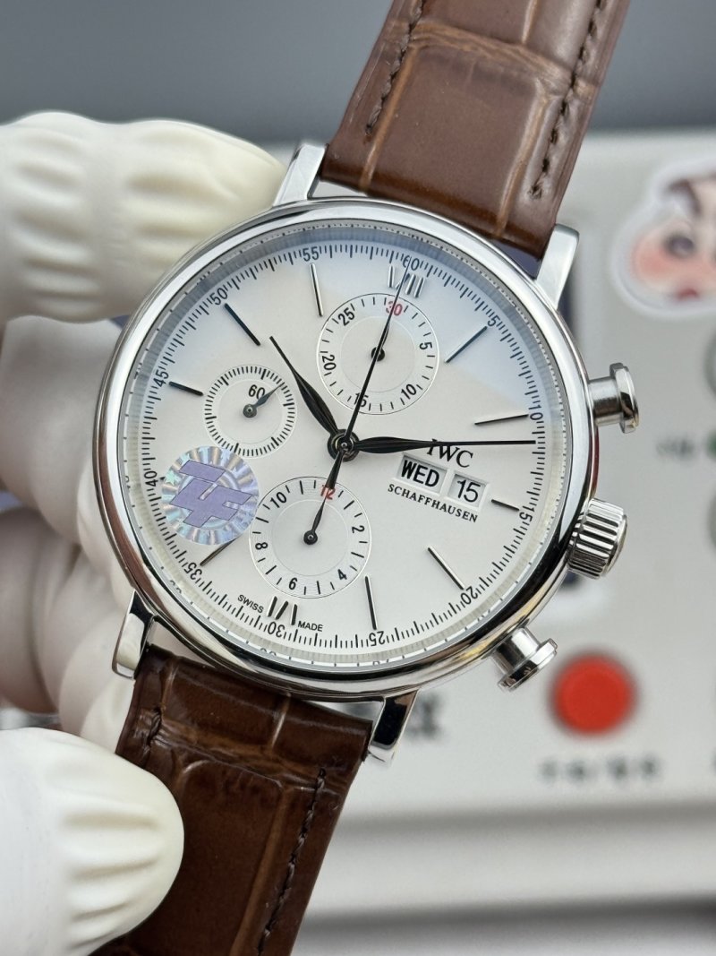 Breitling Navitimer Chronograph Brown Leather Rep Watch view