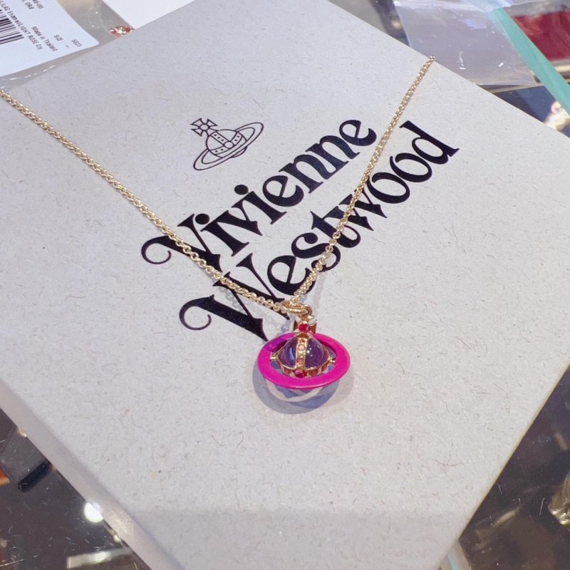 Vivienne Westwood Saturn Orb Pendant Necklace - Pink