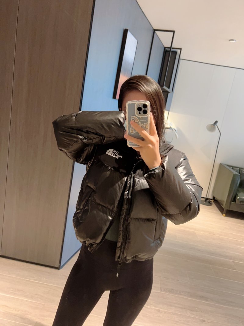 The North Face Nuptse Short Puffer Jacket Black