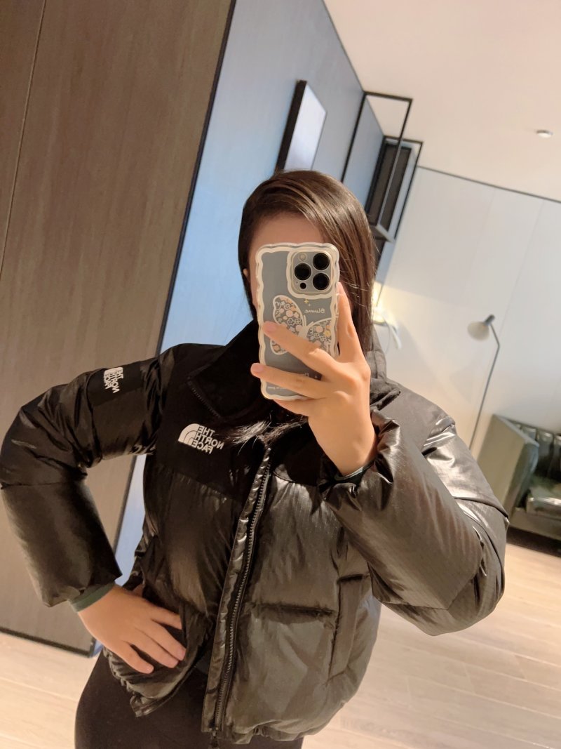 The North Face Nuptse Short Puffer Jacket Black view