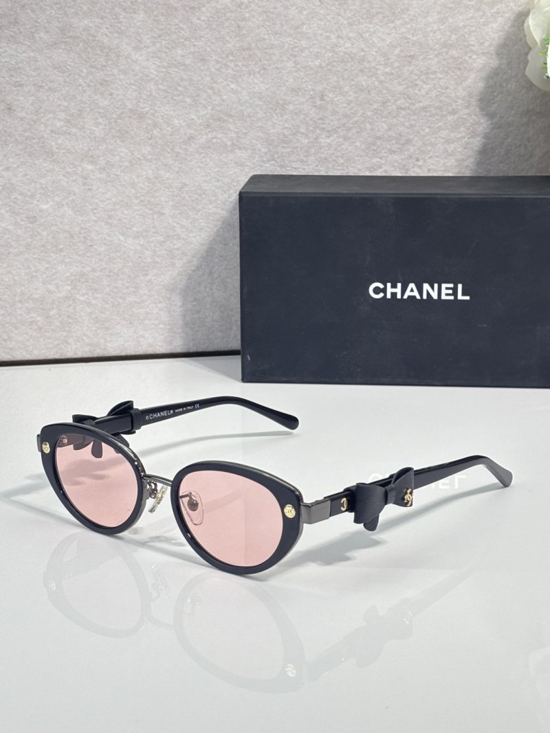 Chanel CH9188 Black Gold Gradient Sunglasses Replica view
