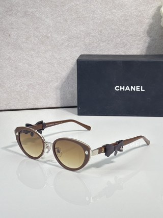 Chanel CH9188 Black Gold Gradient Sunglasses Replica view 5