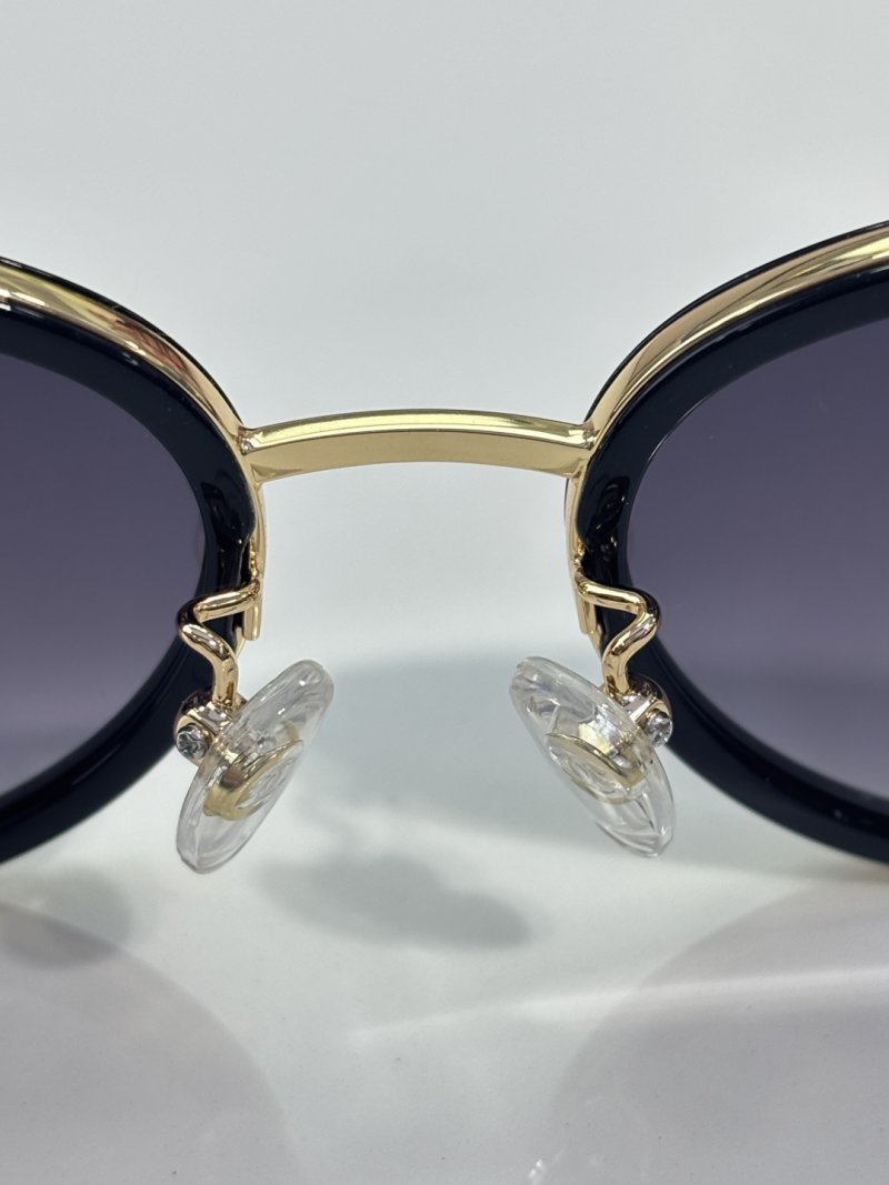 Chanel CH9188 Black Gold Gradient Sunglasses Replica view