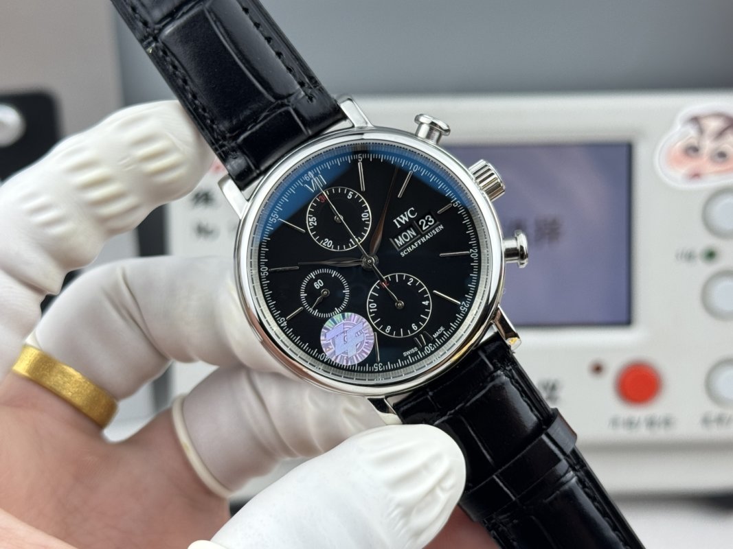 Breitling Navitimer Chronograph Black Dial Steel Watch Rep view