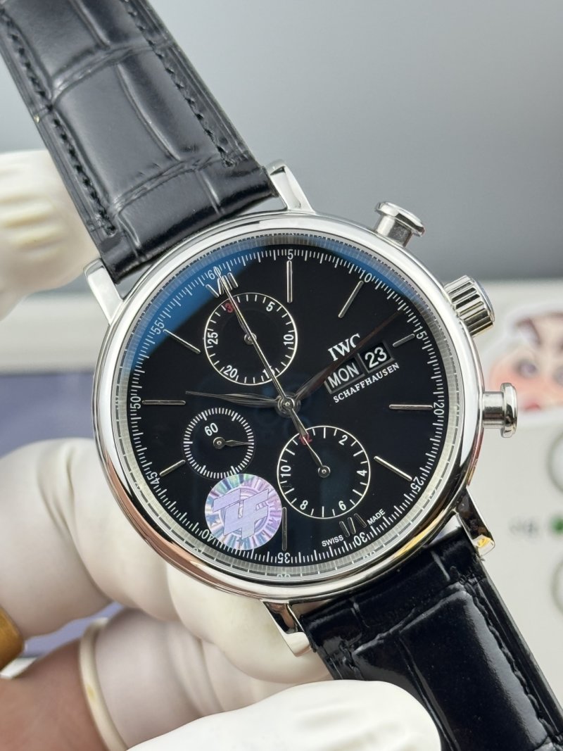 Breitling Navitimer Chronograph Black Dial Steel Watch Rep view