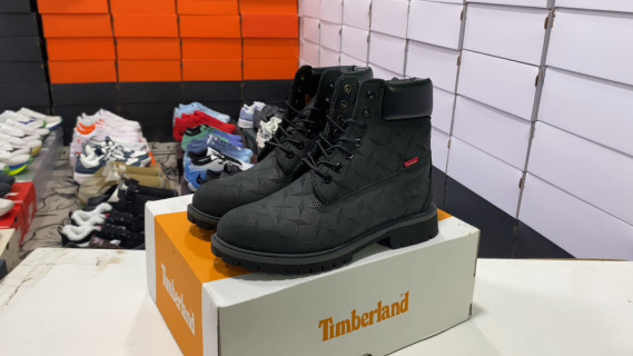 Timberland Classic 6-Inch Premium Waterproof Black Boots