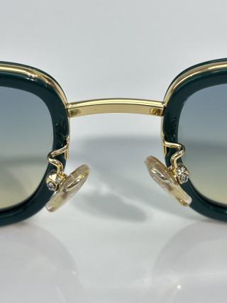 Celine CL40335F Square Sunglasses Gold Black Gradient view 8