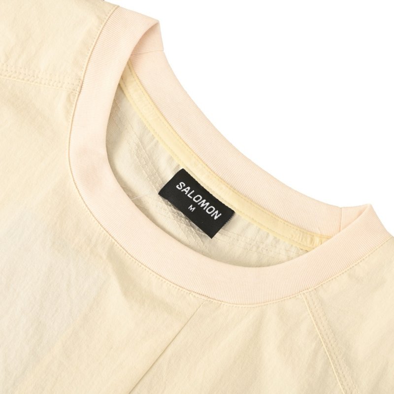Salomon Utility Zip Pocket Ice-Sense Short Sleeve T-Shirt Beige view