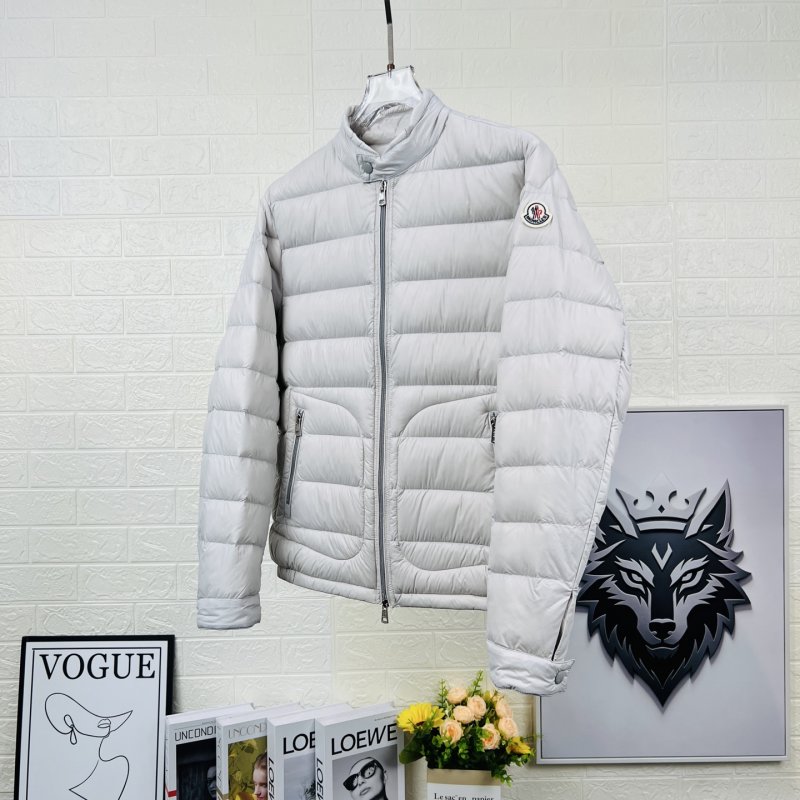 Moncler Acorus Lightweight Puffer Jacket Light Grey view
