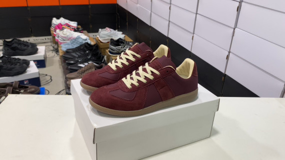 Maison Margiela Replica Suede Leather Trainer Burgundy Cream