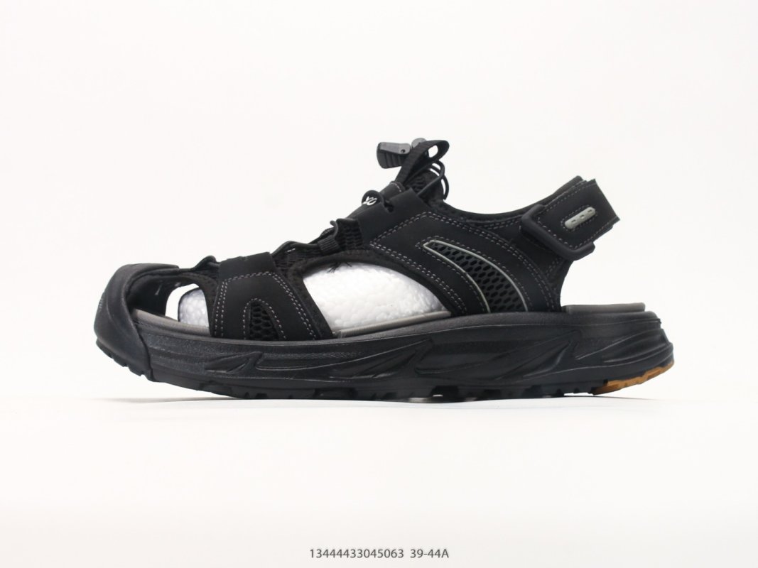 Balenciaga Track Sandal Black White UA Replica