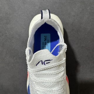 Nike Zoom VaporFly Next% 3 Prototype White Blue Red view 6