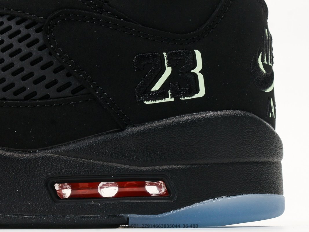 Jordan Air Jordan 5 Retro OG Black Orange Halloween view