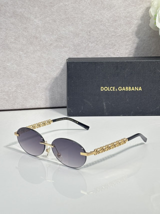 Dolce & Gabbana DG8016 Gold Chain Oval Sunglasses