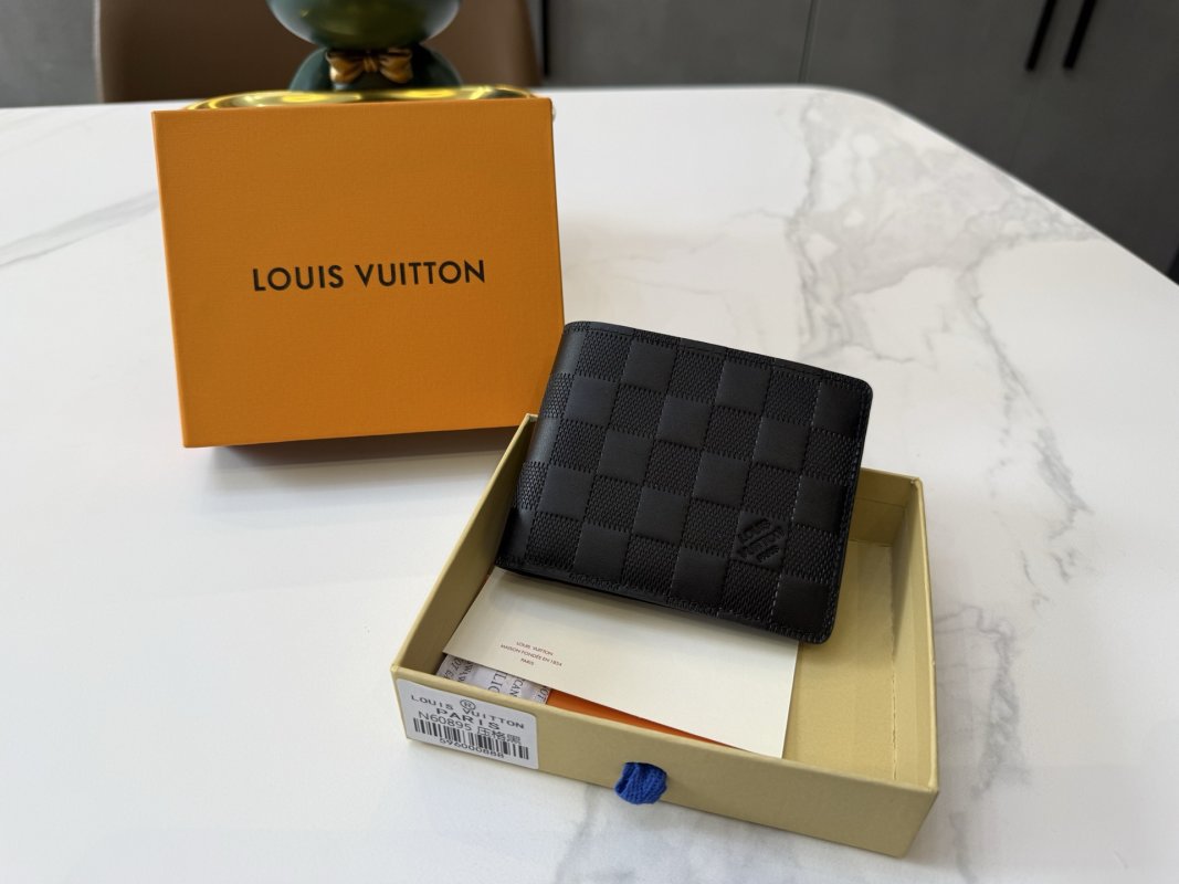 Louis Vuitton Damier Infini Black Leather Bifold Wallet view