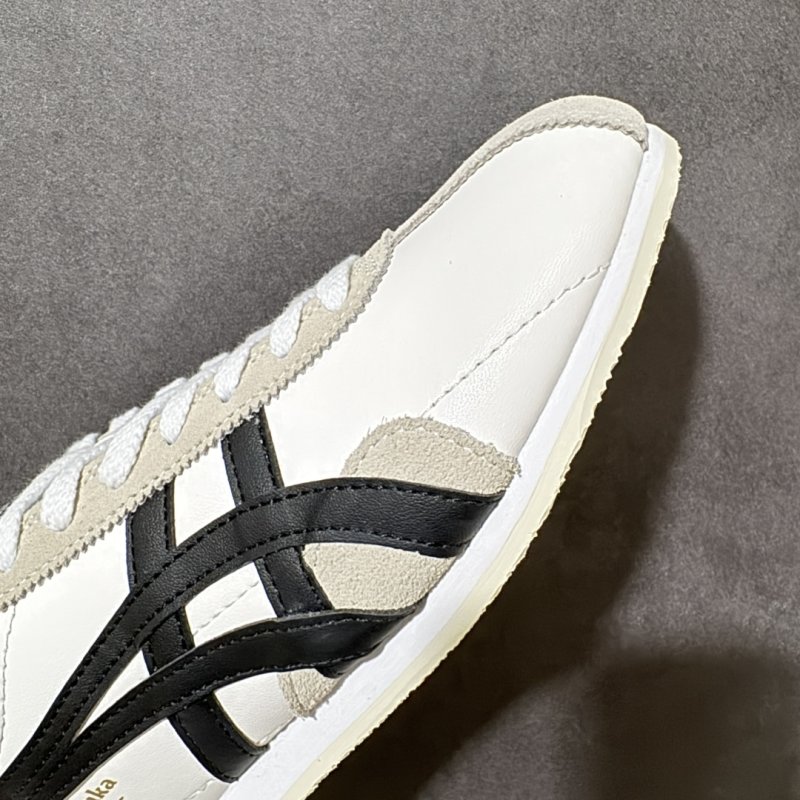 Onitsuka Tiger Runspark White Black Low Casual Sneaker view