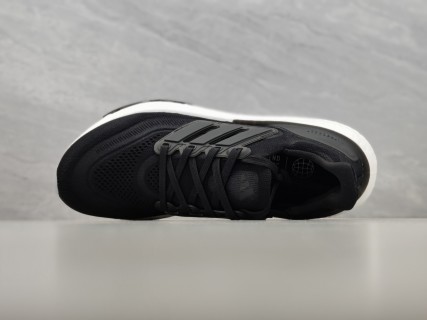 Adidas Ultraboost 23 Black White Low Running Shoe view 3