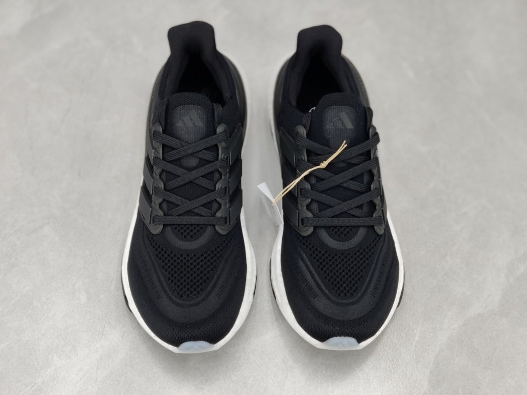 Adidas Ultraboost 23 Black White Low Running Shoe view