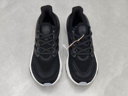 Adidas Ultraboost 23 Black White Low Running Shoe view 6