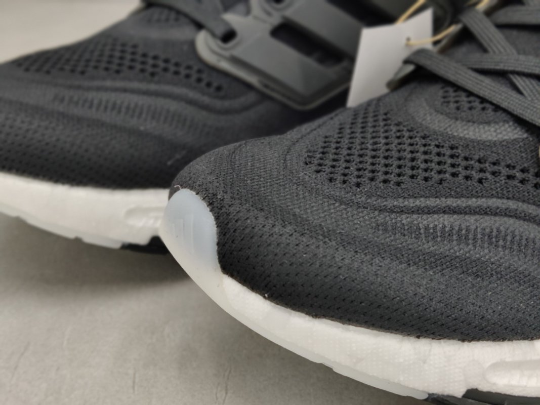 Adidas Ultraboost 23 Black White Low Running Shoe view