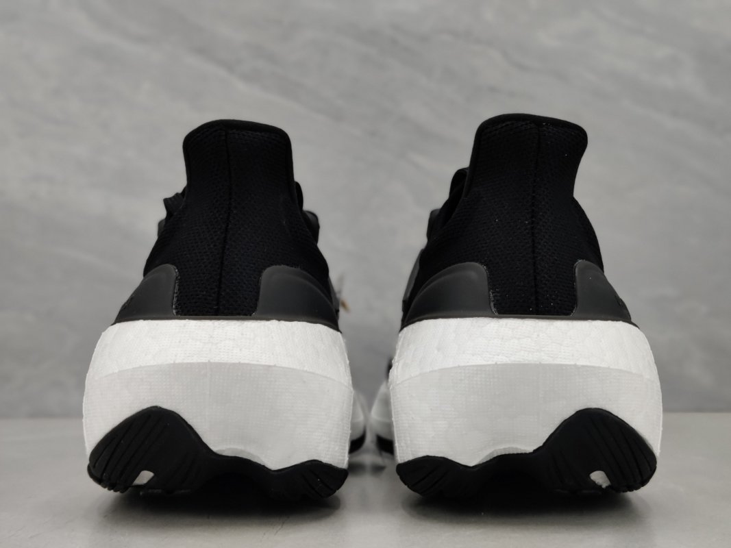 Adidas Ultraboost 23 Black White Low Running Shoe view