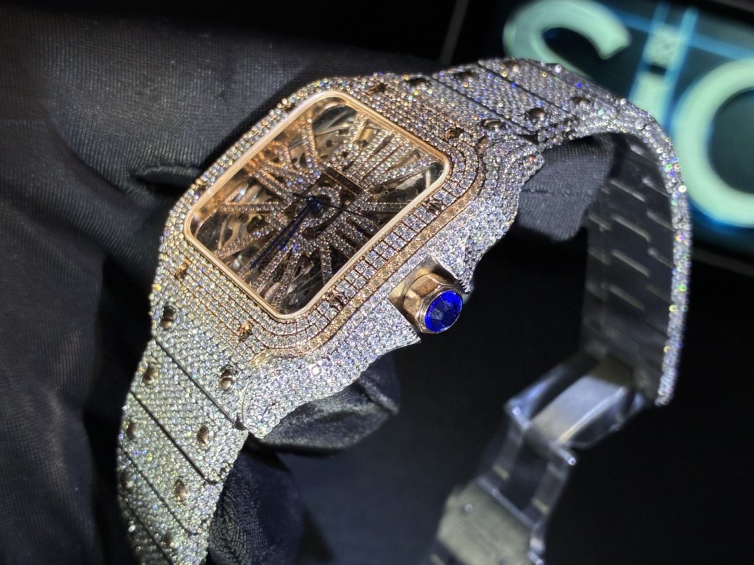 Cartier Santos Full Diamond Moissanite Watch - D Color VVS view