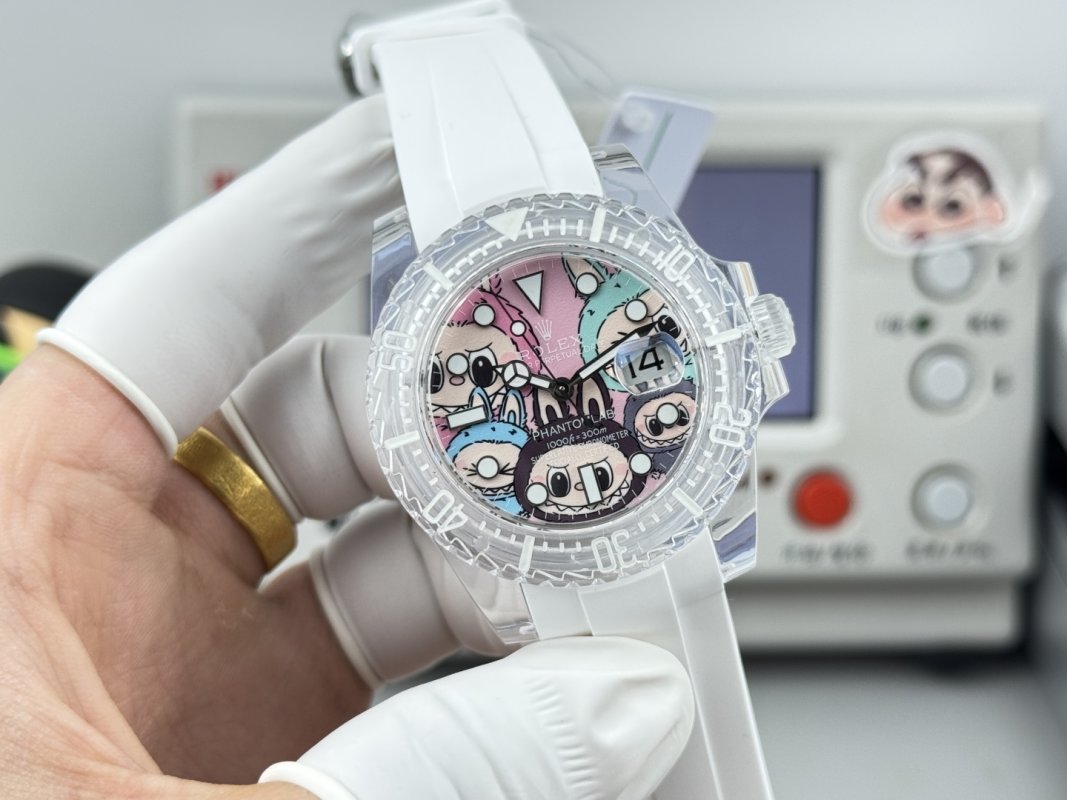 Rolex Phantom Lab Crystal 40mm White Chronograph Replica Watch view