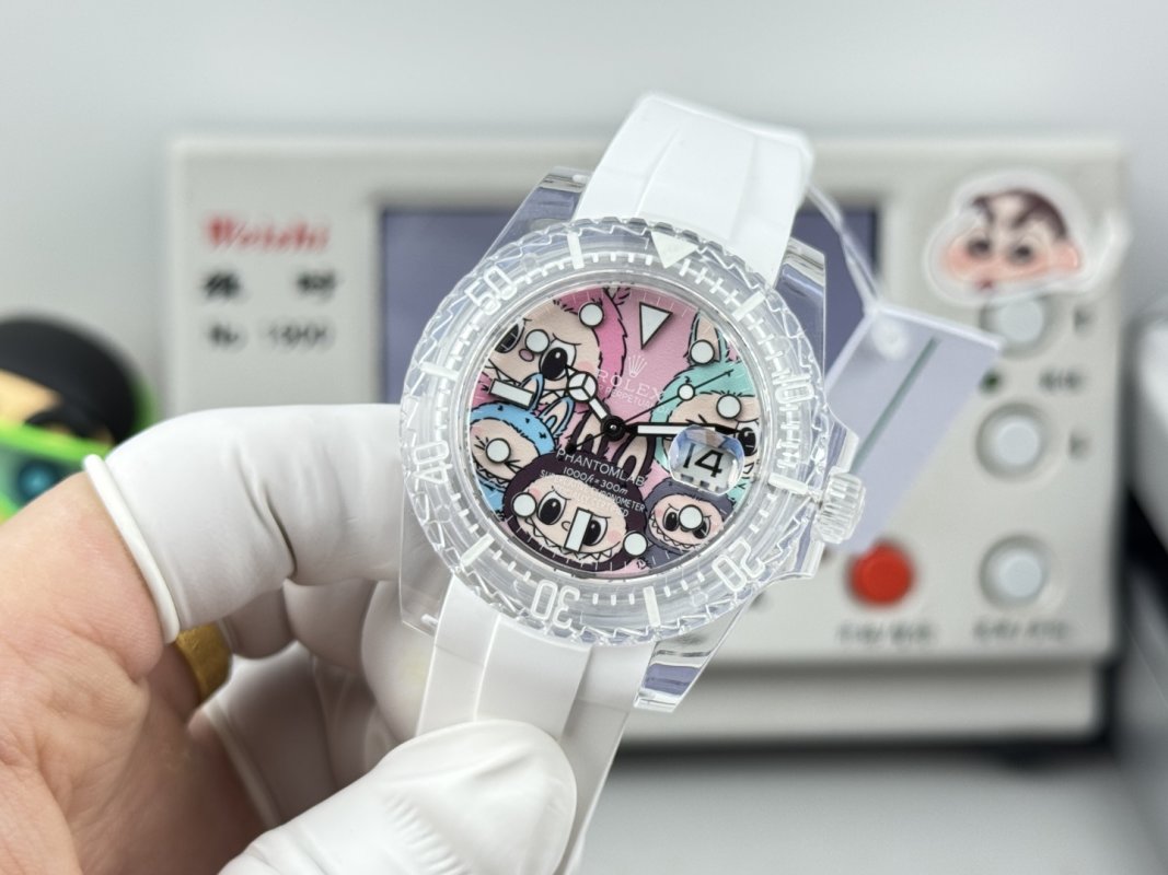 Rolex Phantom Lab Crystal 40mm White Chronograph Replica Watch view