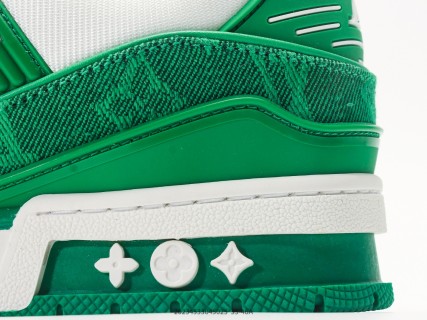 Louis Vuitton Trail Sneaker Low Green White UA Replica view 7
