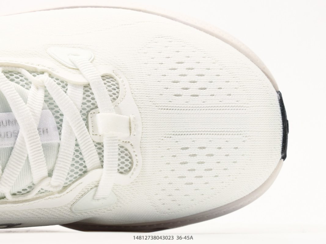 On Cloudsufer 3 White Grey Low-Top Running Shoe view
